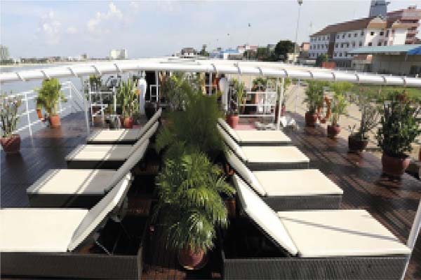 RV Lan Diep Gallery Image